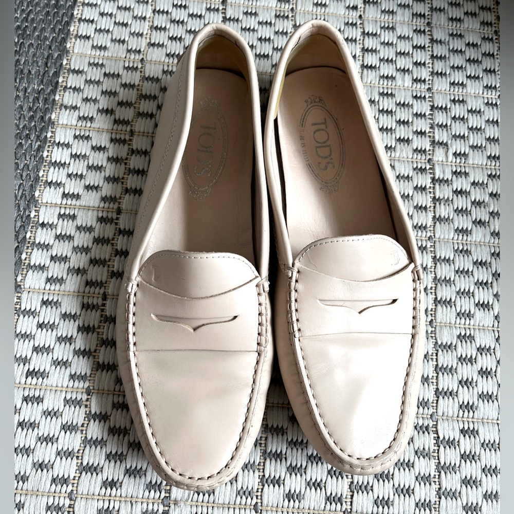 Tod’s Leather Driving Moccasins